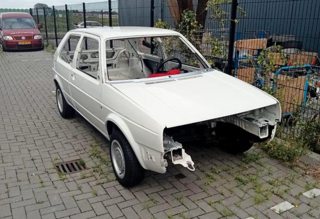 White Golf MK2 bare shell outside